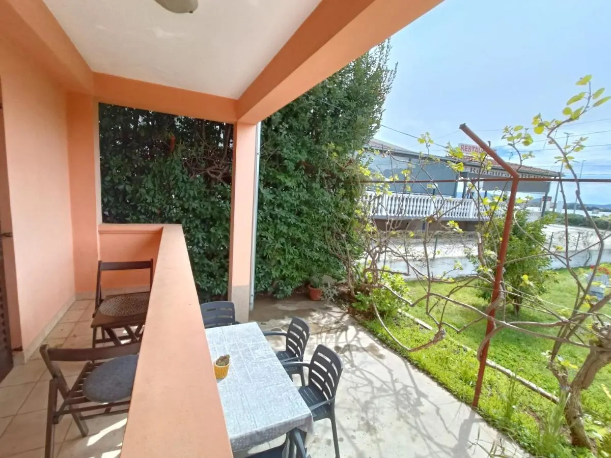 Apartments Devic Sukosan